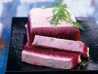 Rote-Bete-Meerrettichsahne-Terrine