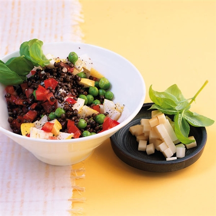 Erbsen-Belugalinsen-Salat