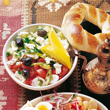 Hirtensalat mit Beyaz Peynir