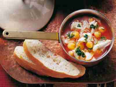 Hühnersuppe mit Reis und Kichererbsen