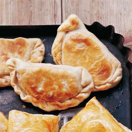 Fladen mit Pilzen aus der Pfanne