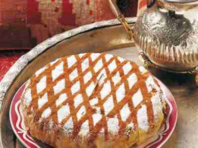 Pastilla mit Täubchen-Eier-Füllung