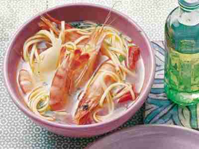 Garnelensuppe mit Fadennudeln