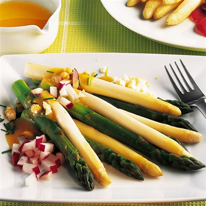 Spargel mit Eier-Vinaigrette