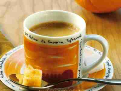 Kaffee mit Orangenaroma