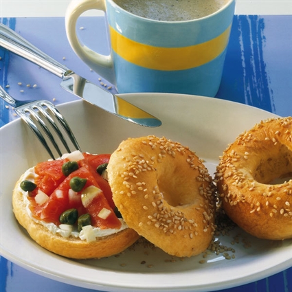 Bagels mit Lachs und Frischkäse