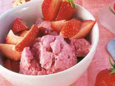 Erdbeer-Tofu-Eis