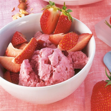 Erdbeer-Tofu-Eis