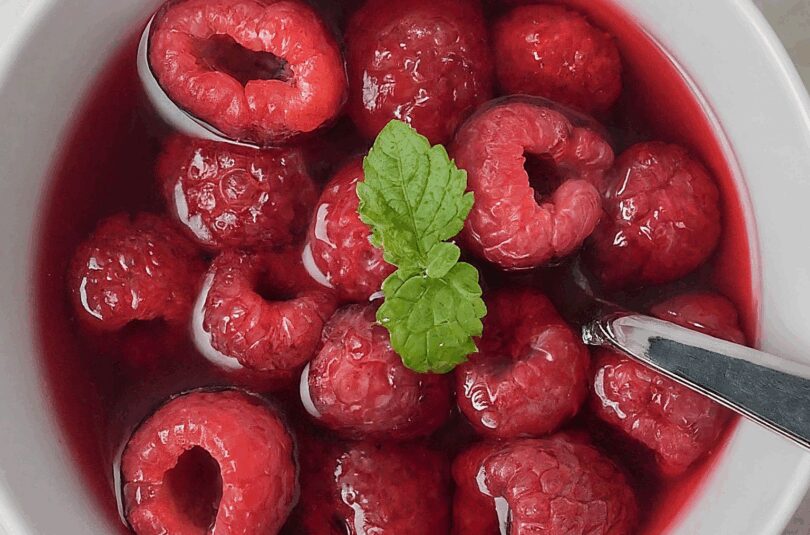 Himbeer-Rotwein-Likör