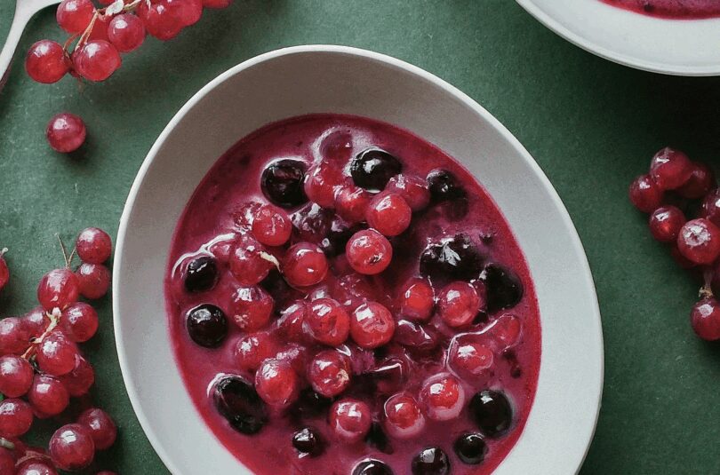 Johannisbeeren Nährwerte – Aufgesetzter von roten Johannisbeeren