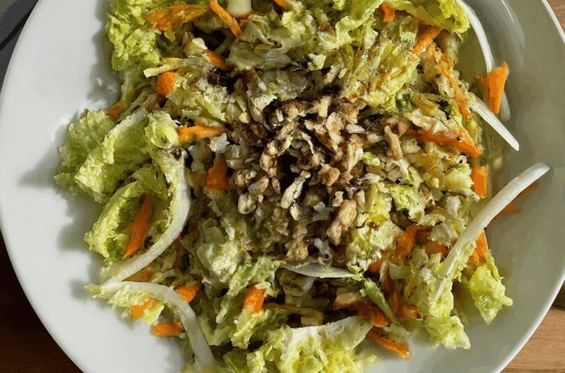 Yum Yum Salat mit Chinakohl