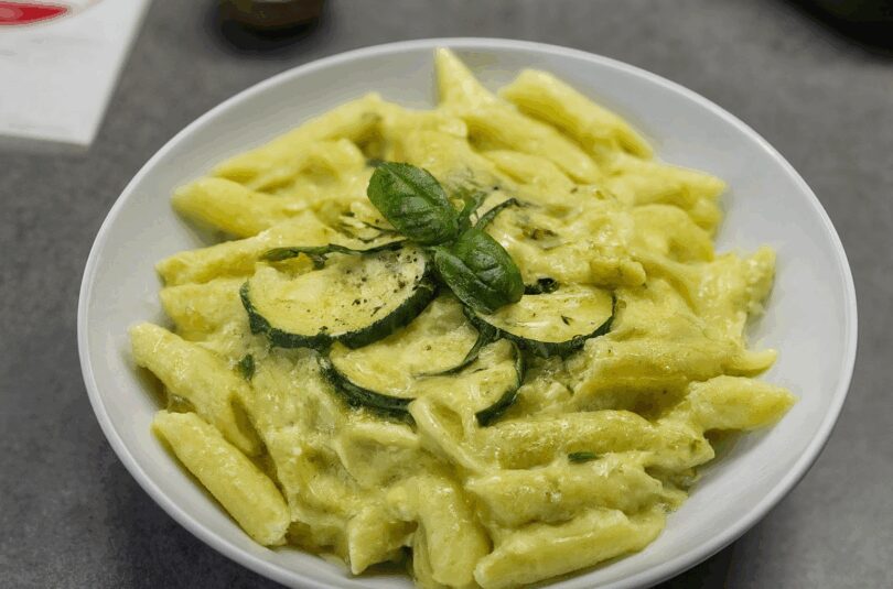 Cremige Zucchinisoße für Pasta